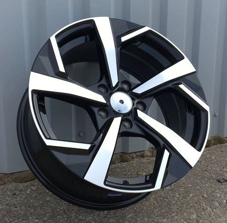 4x kute felgi 17" 5x114,3 Nissan X-Trail Juke Qashqai Quest Leaf