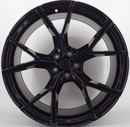 4x kute felgi 17" 5x112 VW Passat Tiguan Tayron CC Golf Arteon